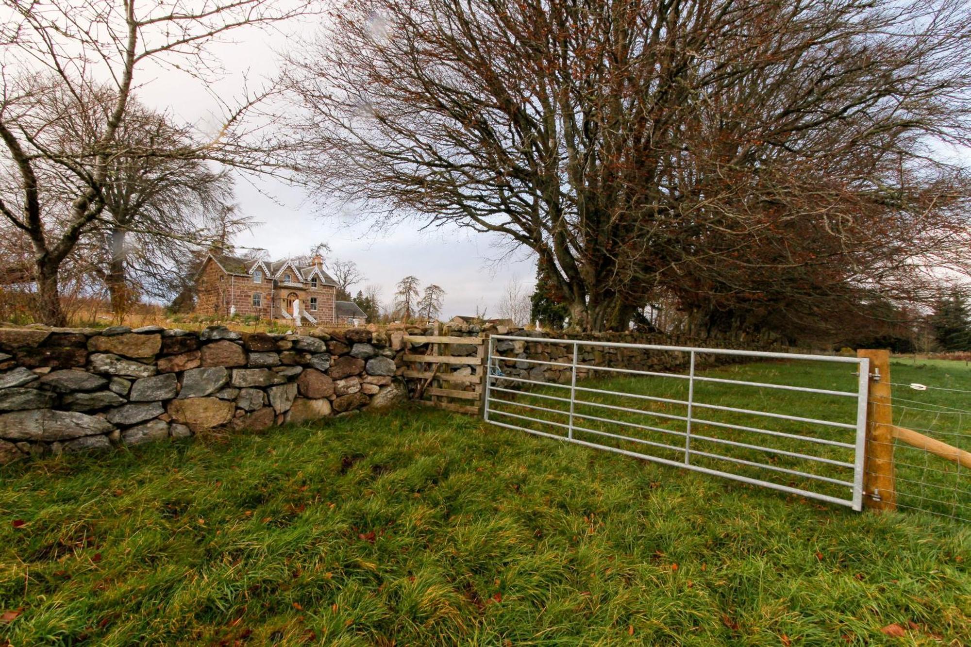 The Doune Inverness Luaran gambar